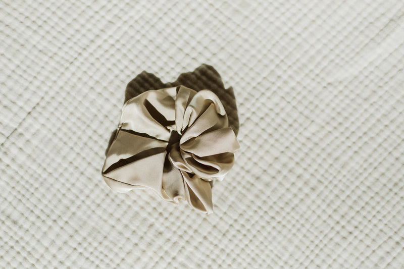Scrunchie (Assorted) - IDYLL MANOR