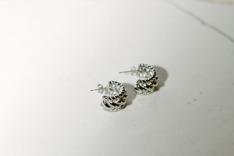 Thady Chunky Hoop Earrings - IDYLL MANOR