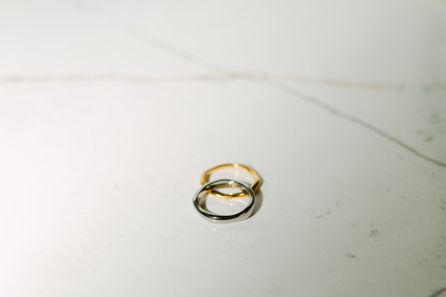 Organic Stacking Rings