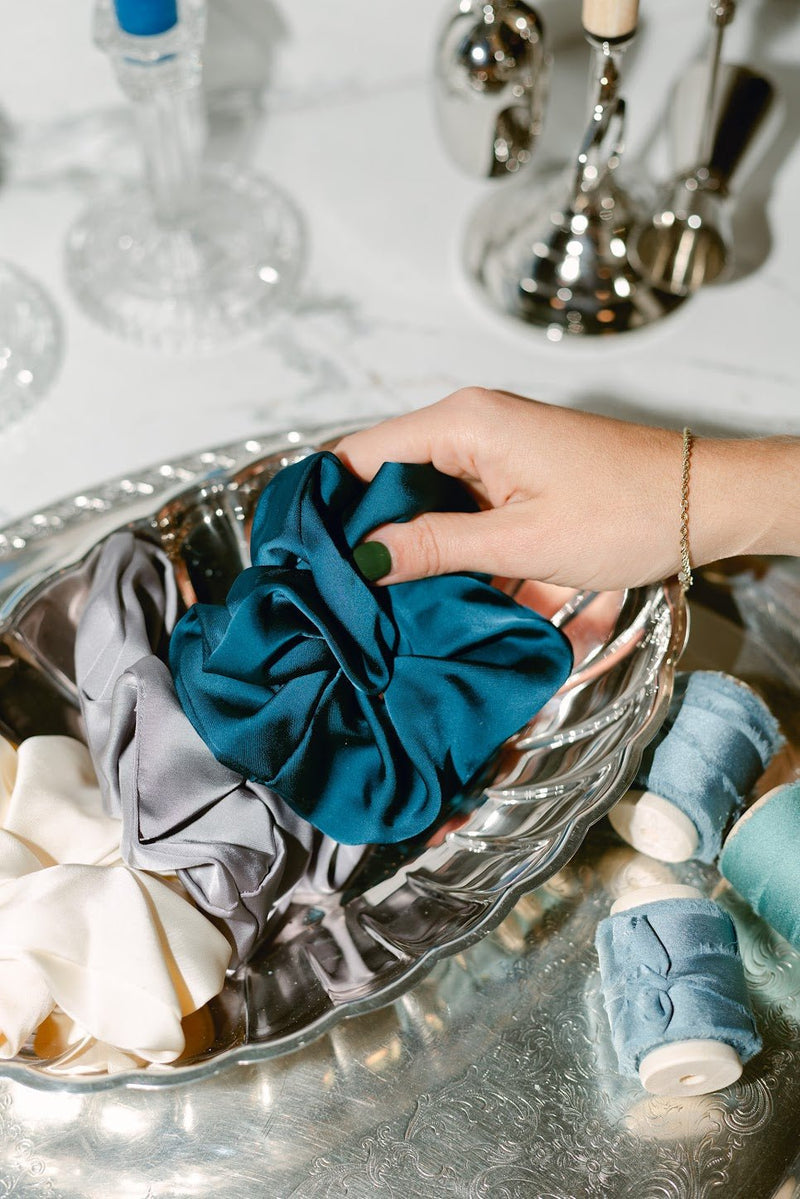 Scrunchie (Assorted) - IDYLL MANOR