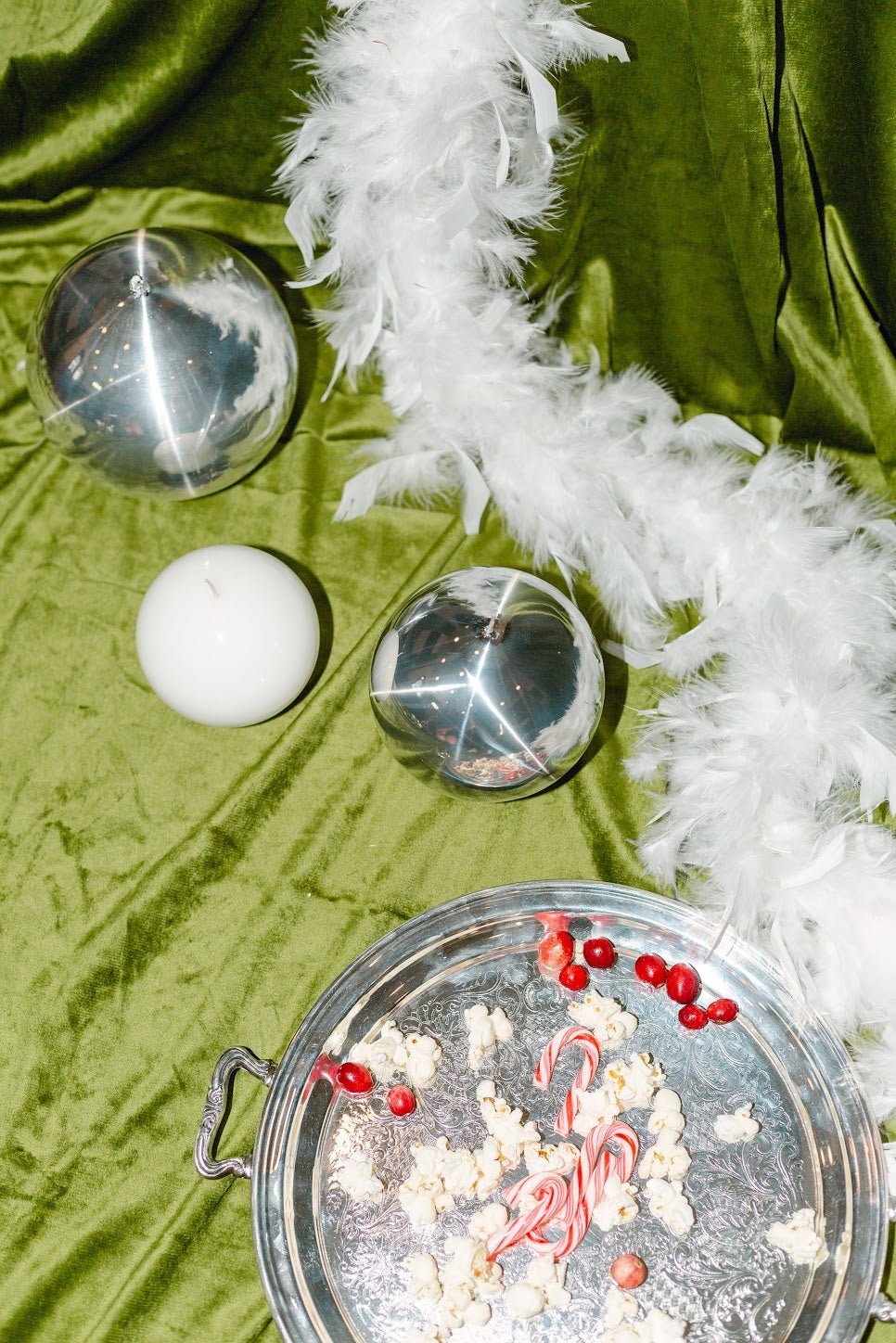 Lacquer Ball Candle - IDYLL MANOR