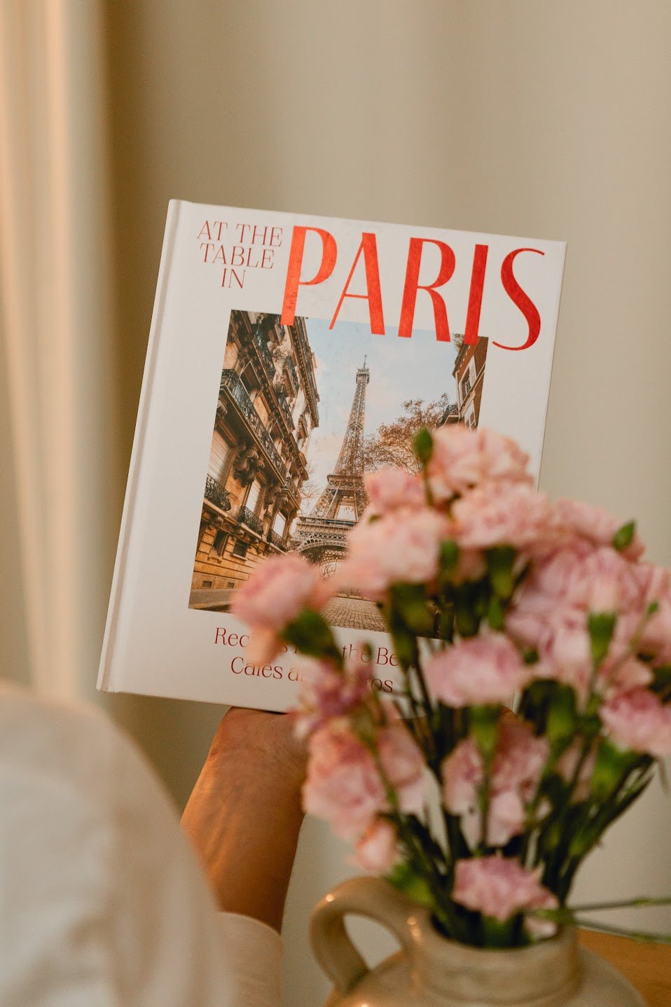 At the Table in Paris - IDYLL MANOR