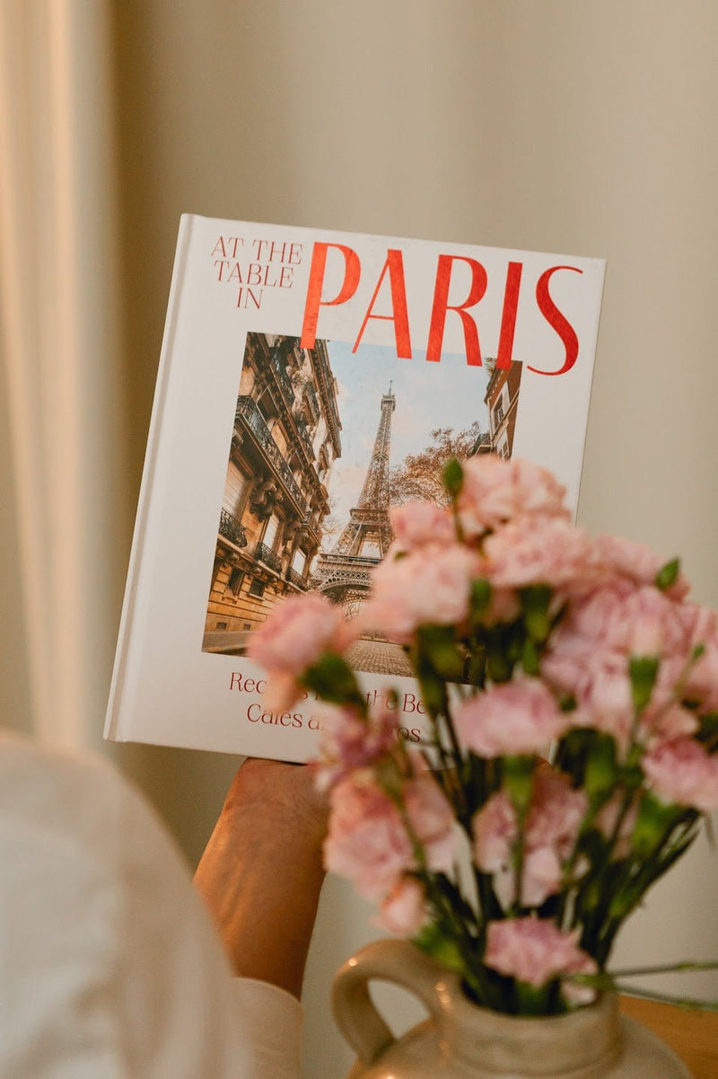 At the Table in Paris - IDYLL MANOR