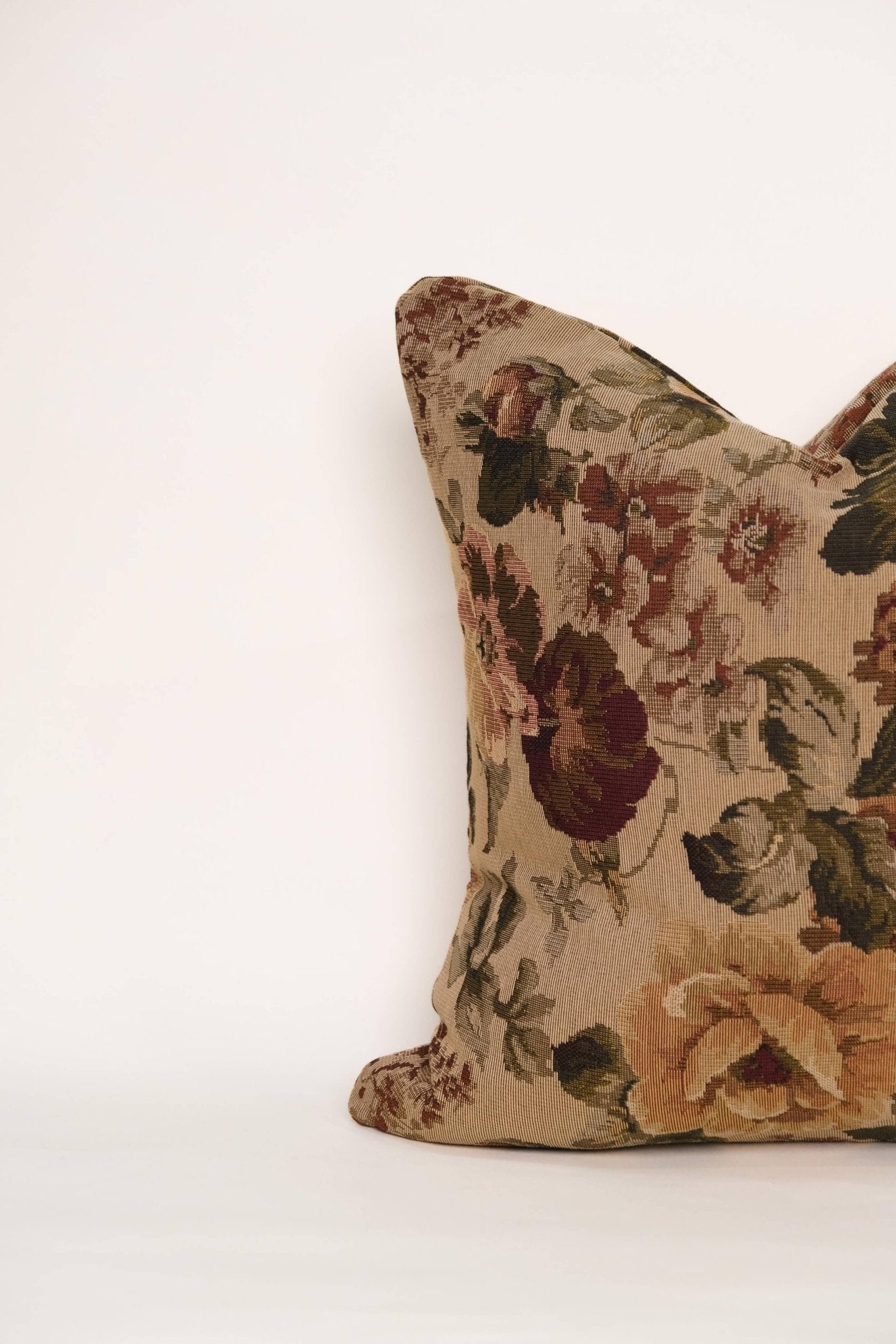Amelie Tapestry Pillow Cover - IDYLL MANOR