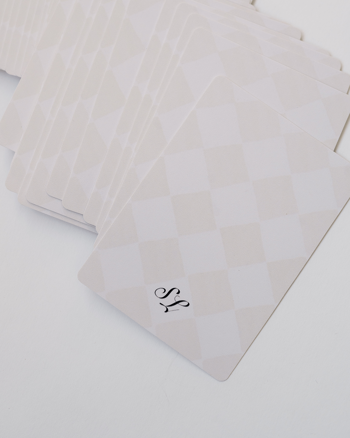 Classic Deck of Playing Cards - IDYLL MANOR