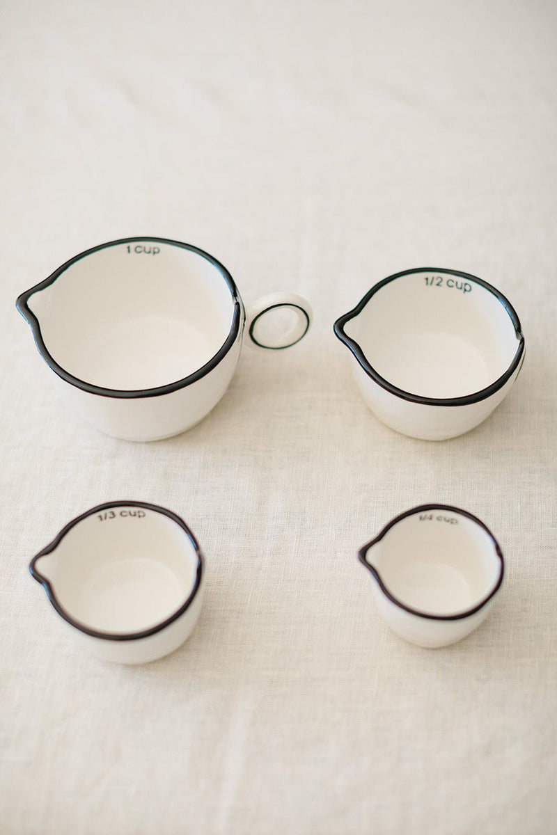 Black Rimmed Measuring Cups - IDYLL MANOR