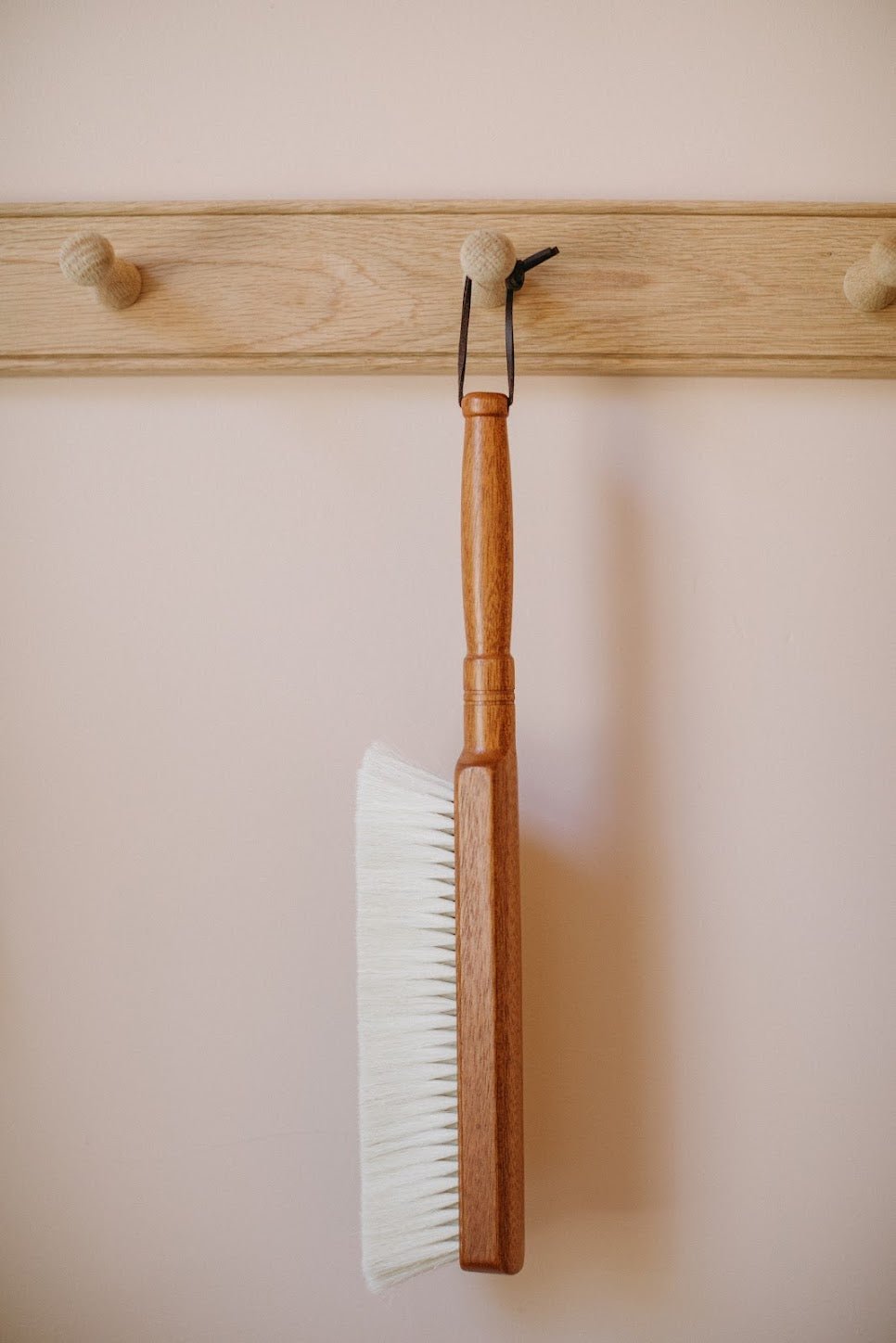 Cashmere Hand Brush - IDYLL MANOR