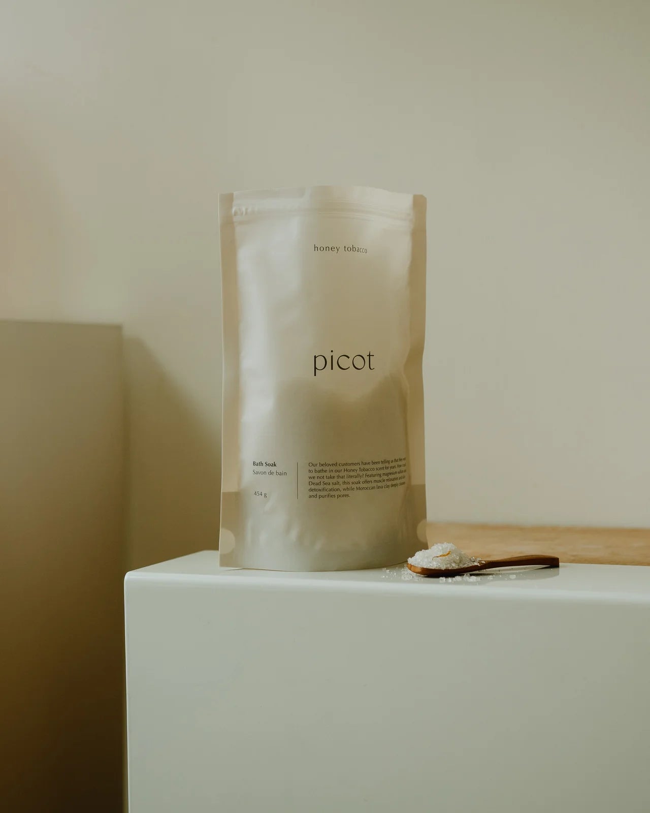 Honey Tobacco Bath Soak - IDYLL MANOR