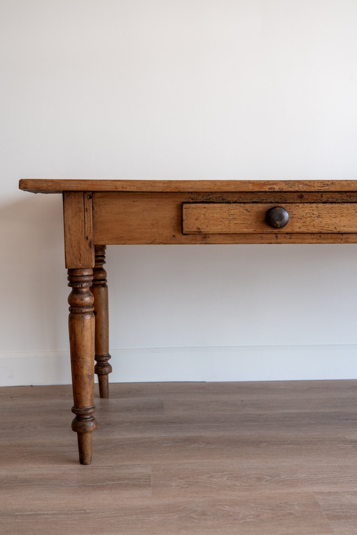 Victorian Pine Table - IDYLL MANOR