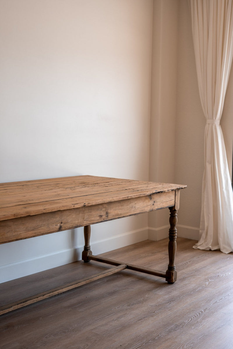 Large French Wine Tasting Table - IDYLL MANOR