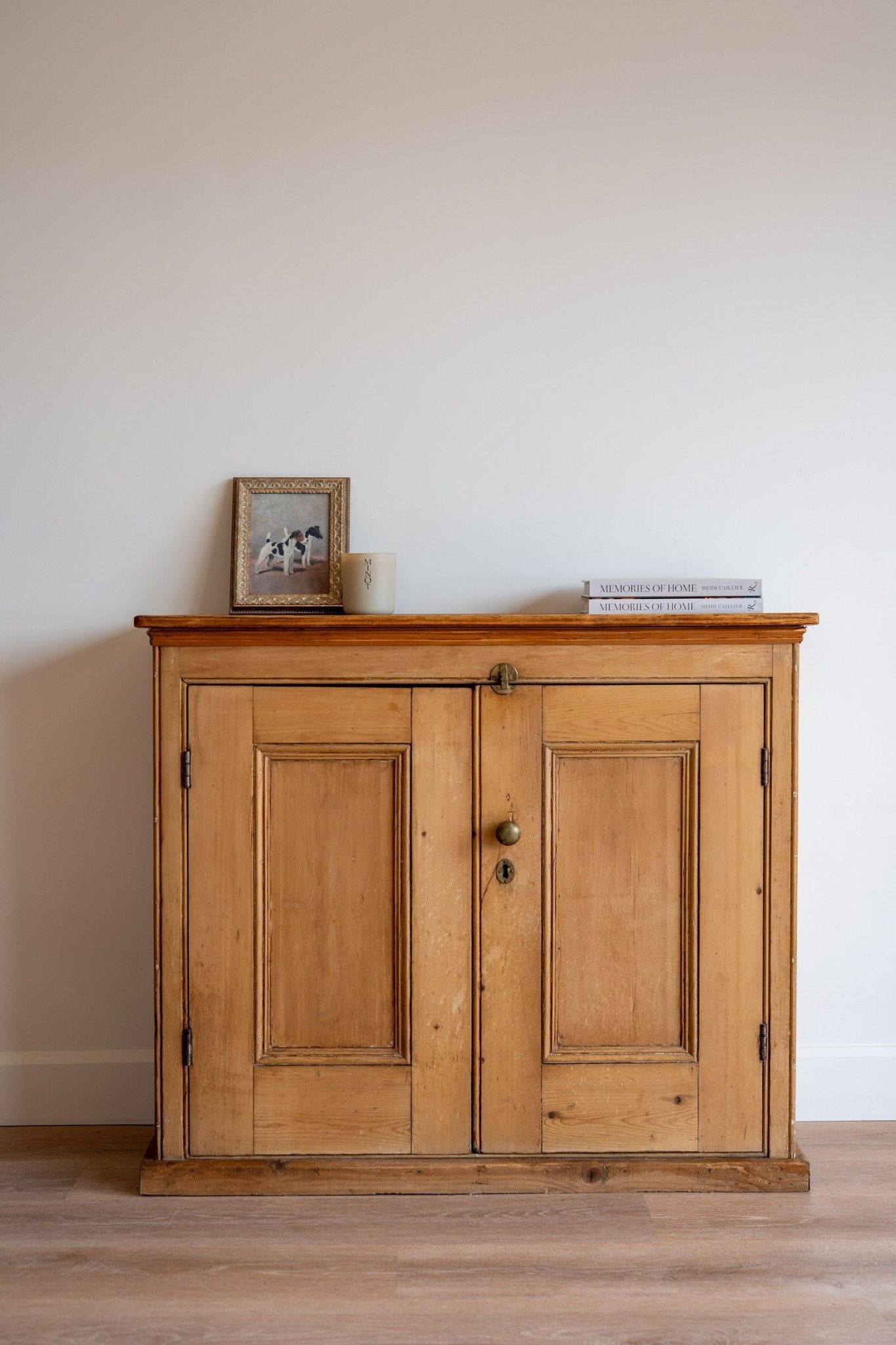 Antique English Pine Cupboard - IDYLL MANOR
