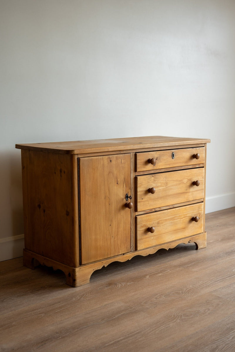 Petite Carved Cupboard - IDYLL MANOR