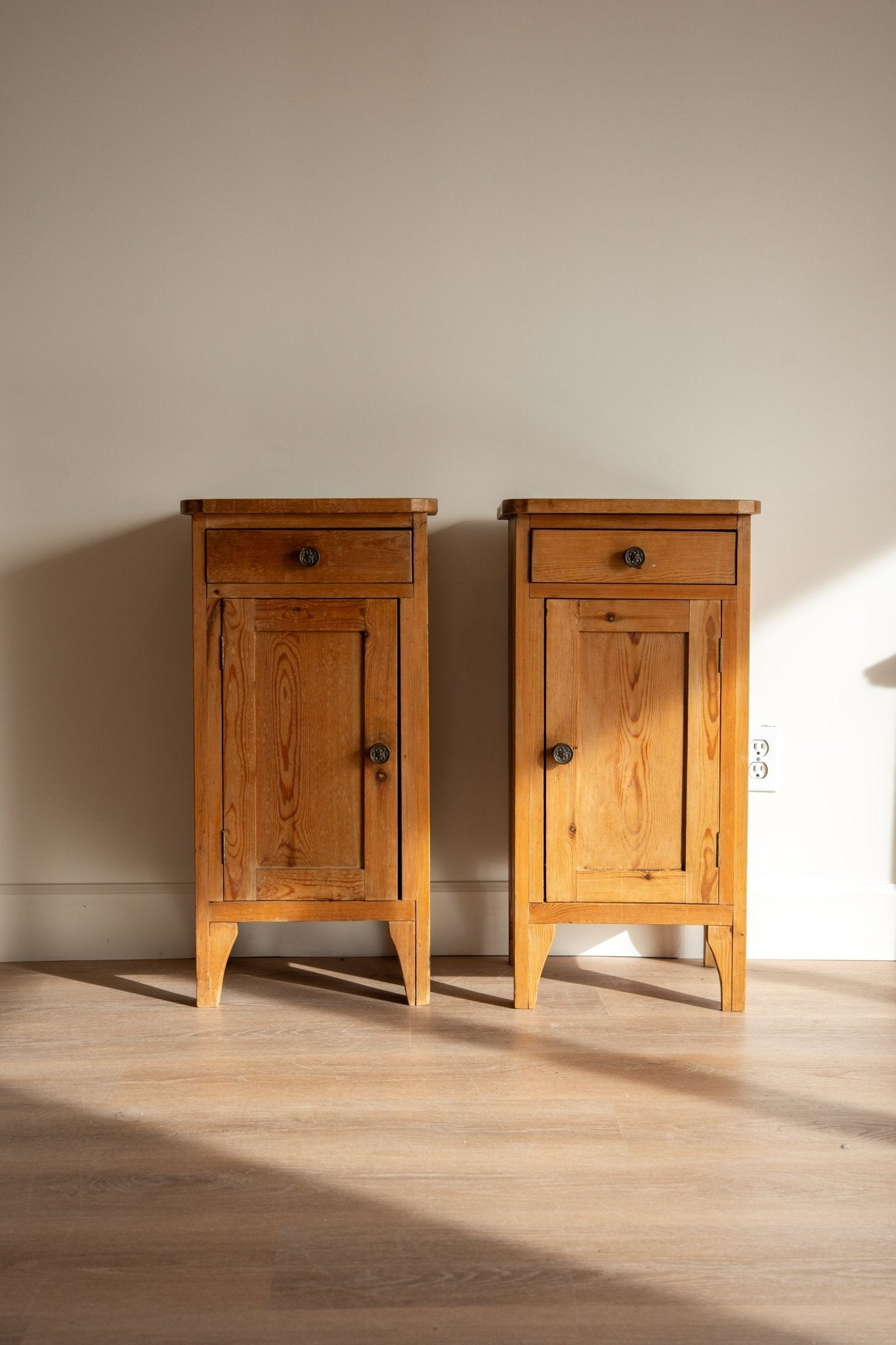 Pine Night Stands - Set of 2 - IDYLL MANOR