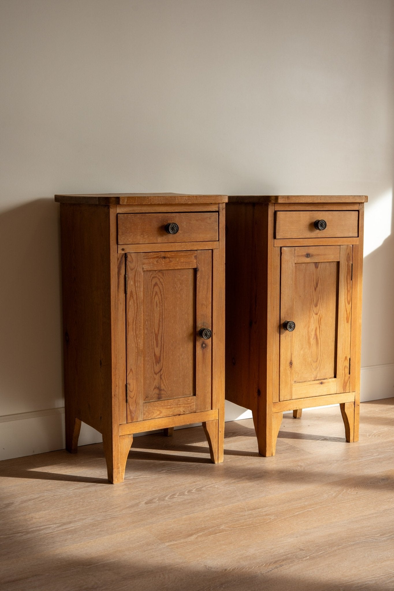 Pine Night Stands - Set of 2 - IDYLL MANOR