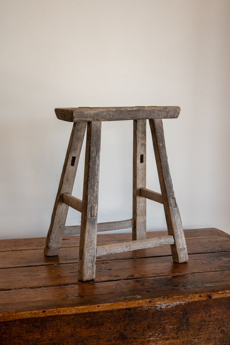 Large Primitive Stools - IDYLL MANOR