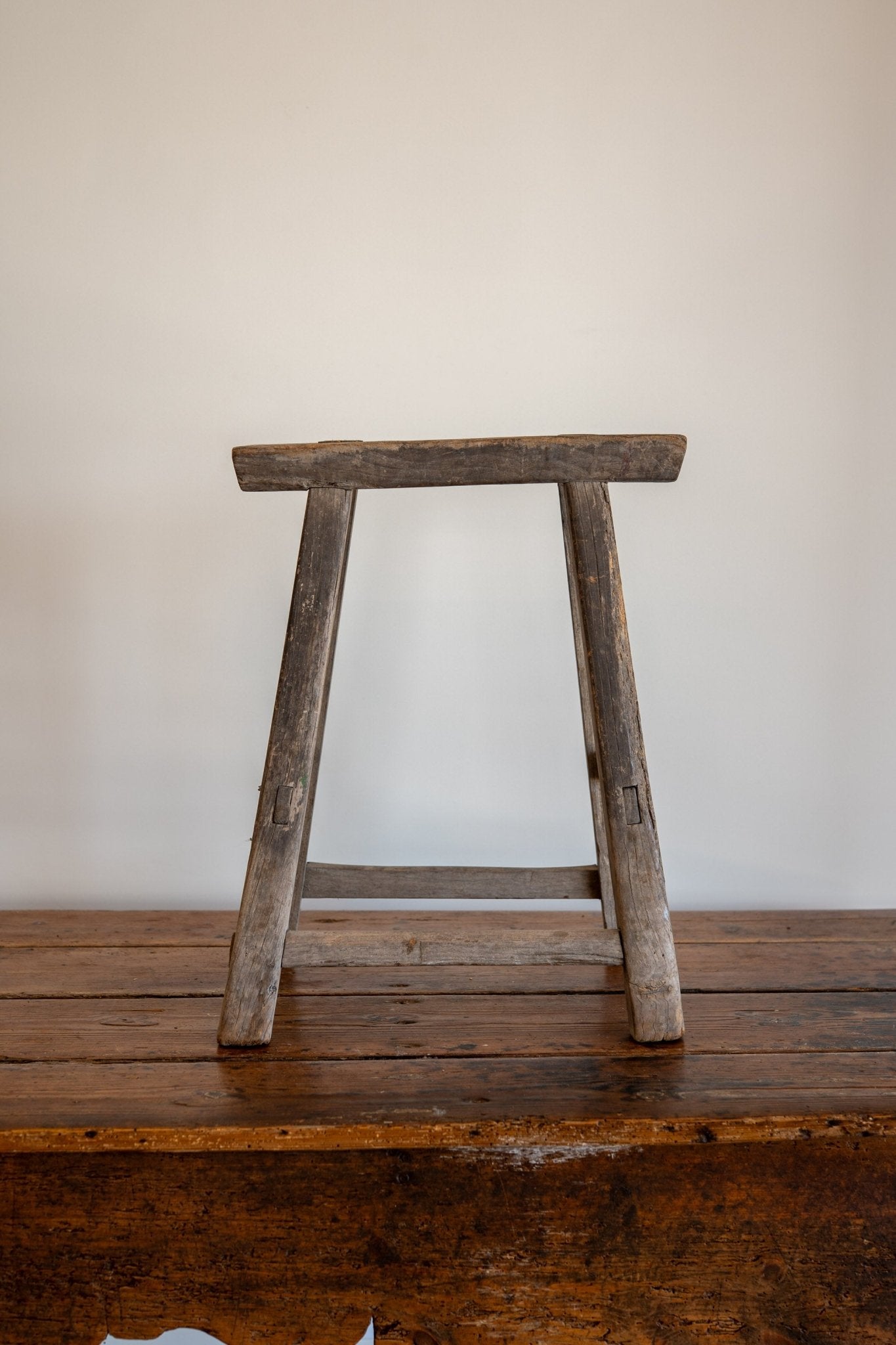 Large Primitive Stools - IDYLL MANOR