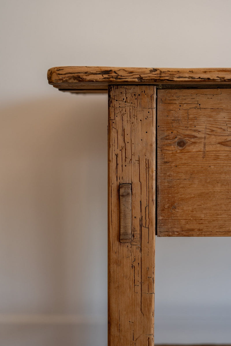 Irish Pine Table - IDYLL MANOR