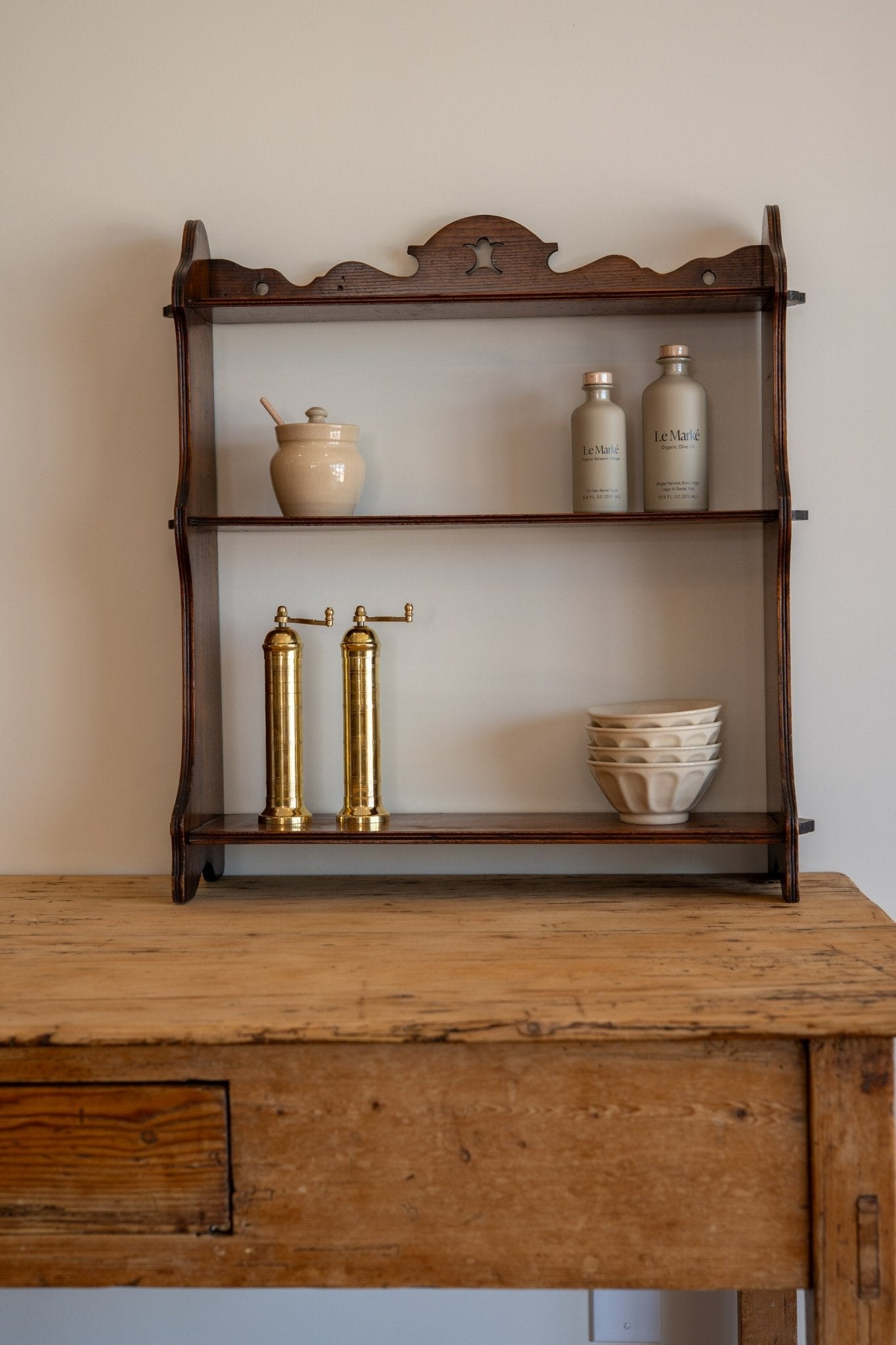 Oak Wall Shelf - IDYLL MANOR