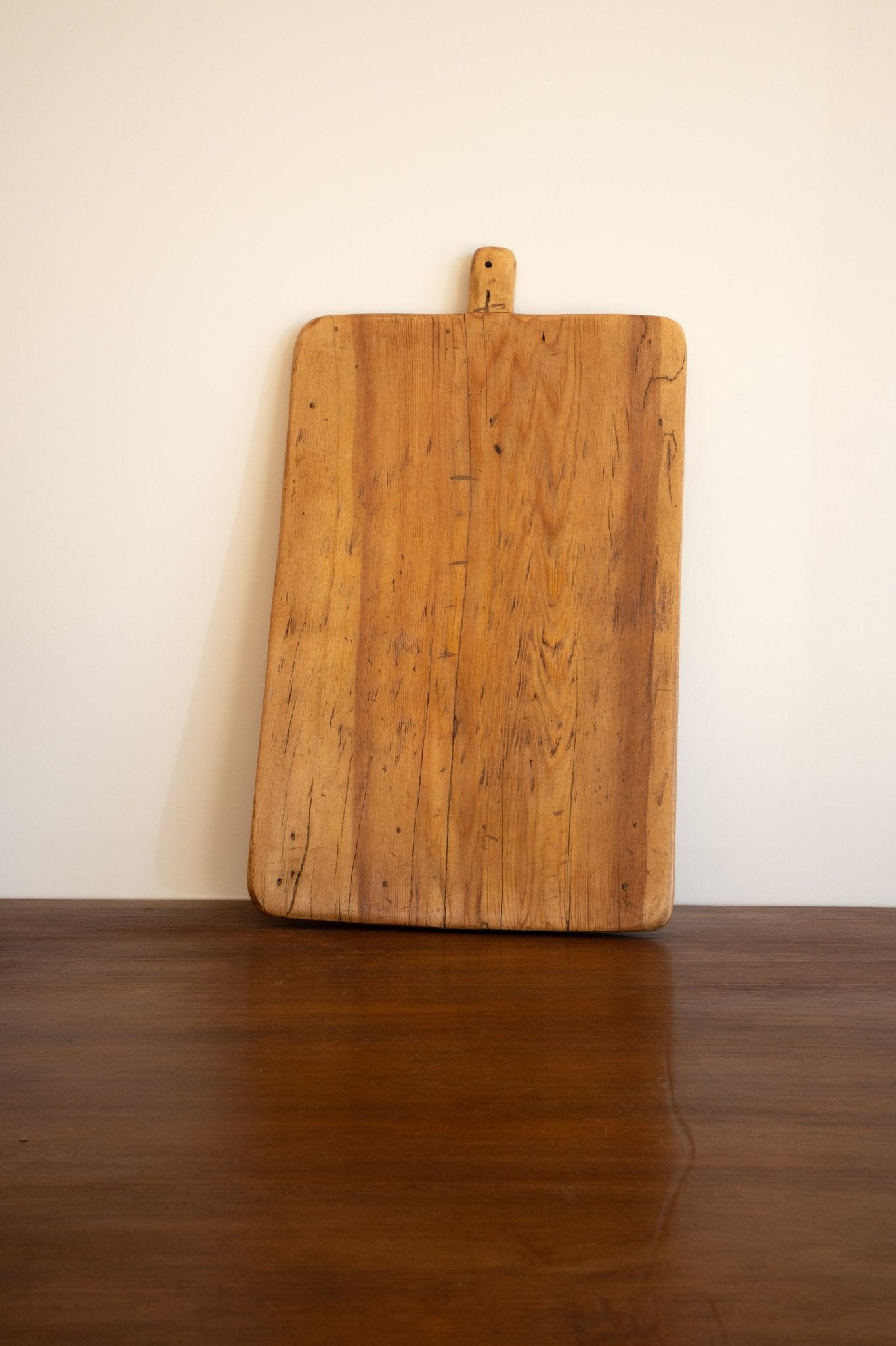 Antique English Bread Boards - IDYLL MANOR