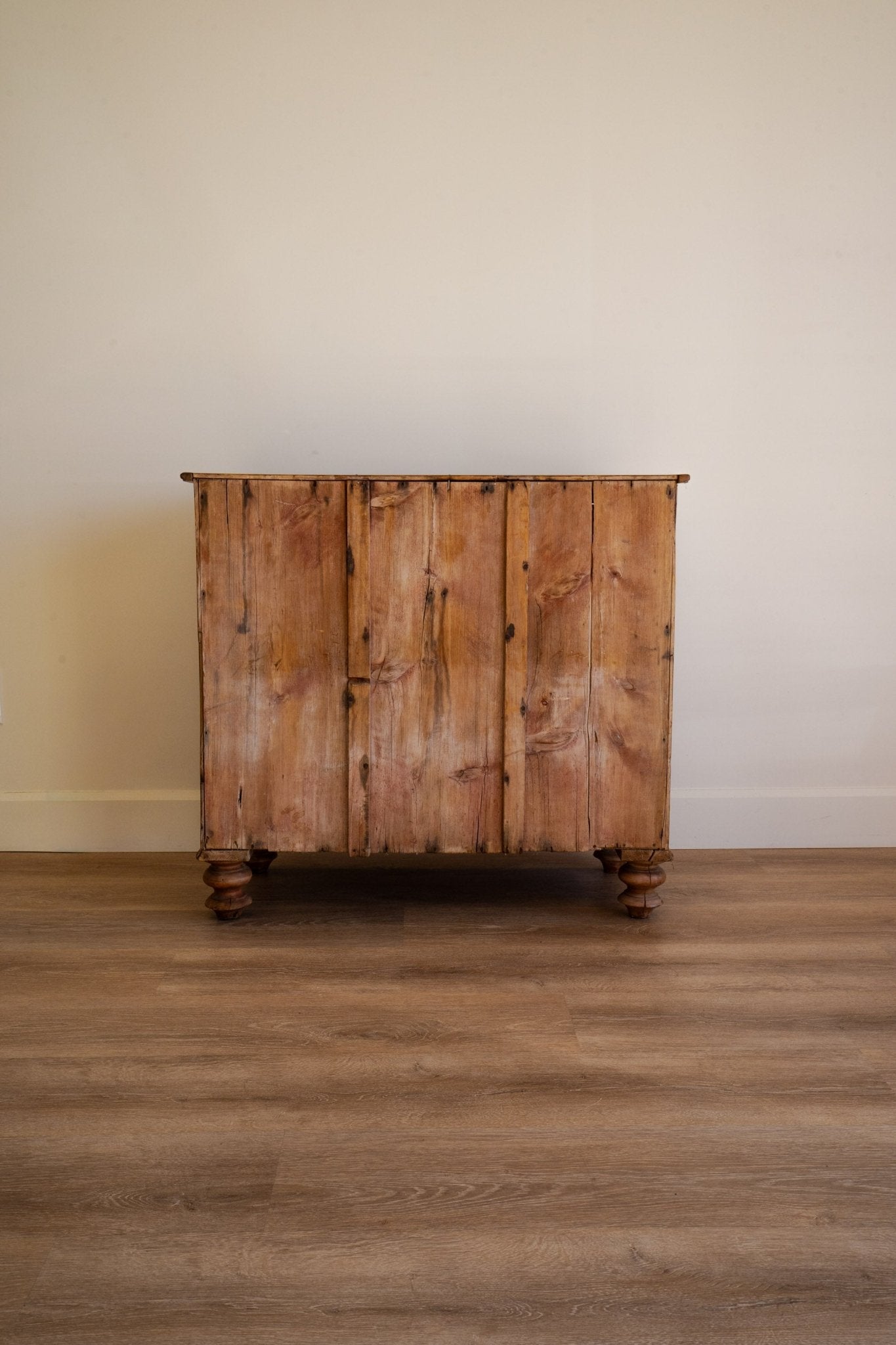 Small Pine Chest of Drawers - IDYLL MANOR