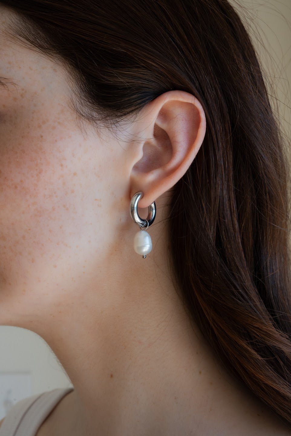 Silver Pearl Hoops - IDYLL MANOR