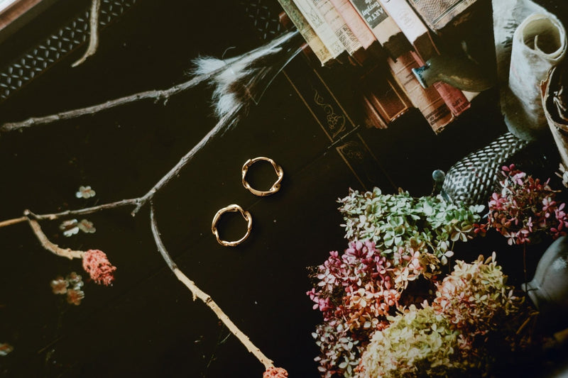 Rory Twist Hoops - IDYLL MANOR