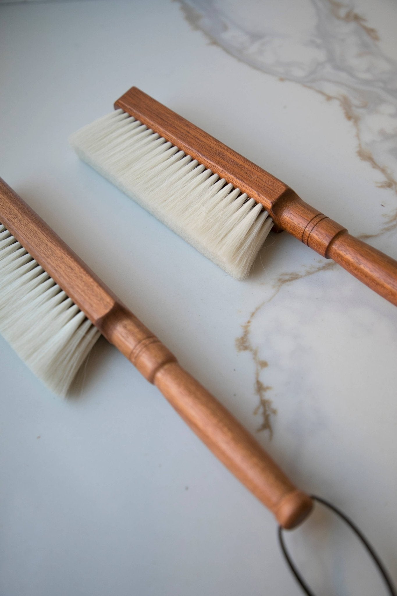 Cashmere Hand Brush - IDYLL MANOR