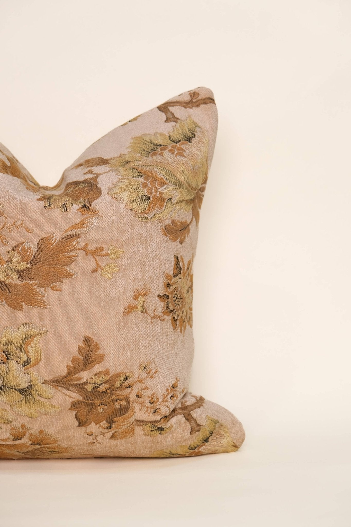 Benice Tapestry Pillow Cover - IDYLL MANOR