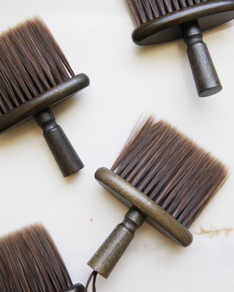 Walnut Cleaning Brush - IDYLL MANOR