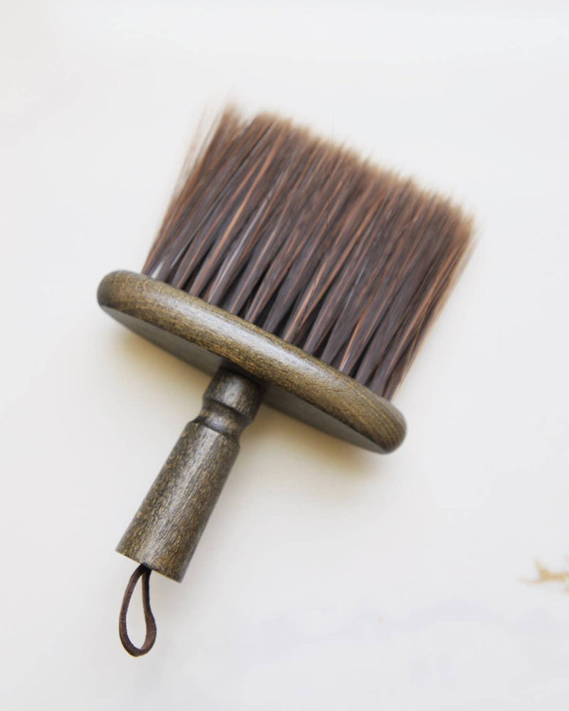 Walnut Cleaning Brush - IDYLL MANOR
