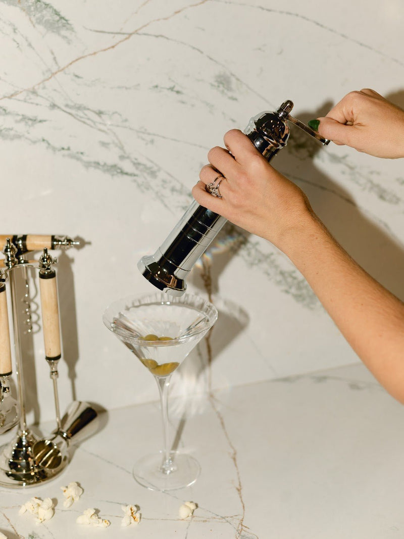 Chrome Salt + Pepper Grinders - IDYLL MANOR