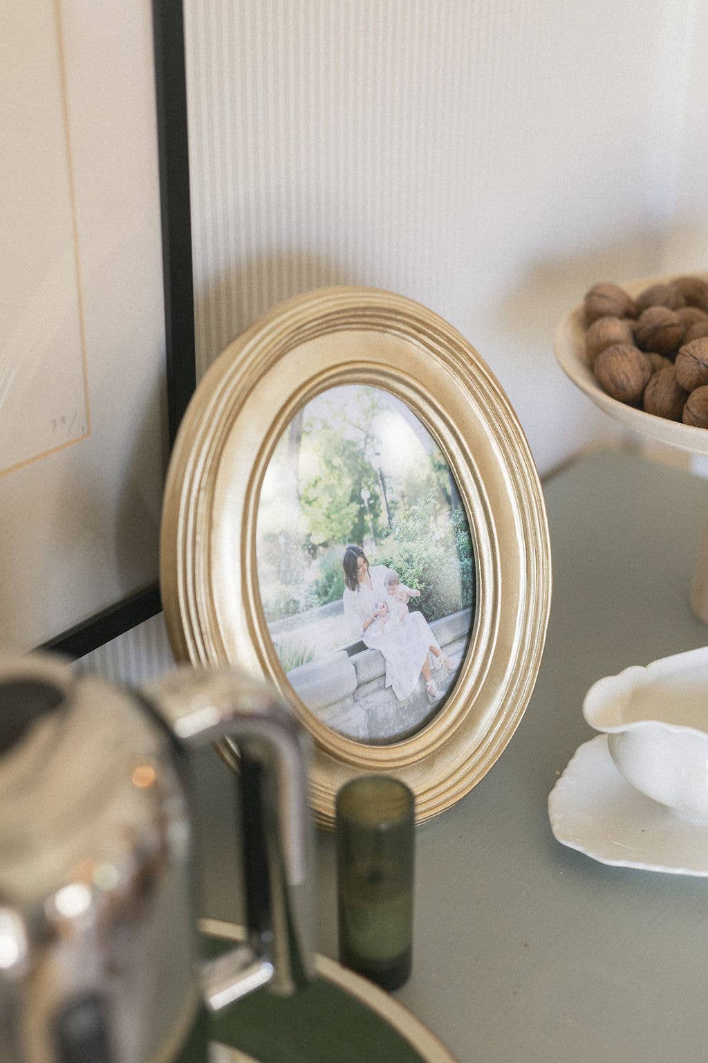 Gold Oval Photo Frame | Large - IDYLL MANOR