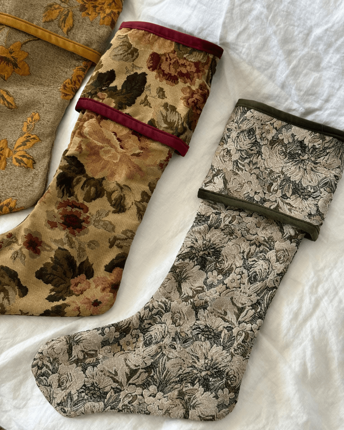 Gabrielle Tapestry Stocking - IDYLL MANOR