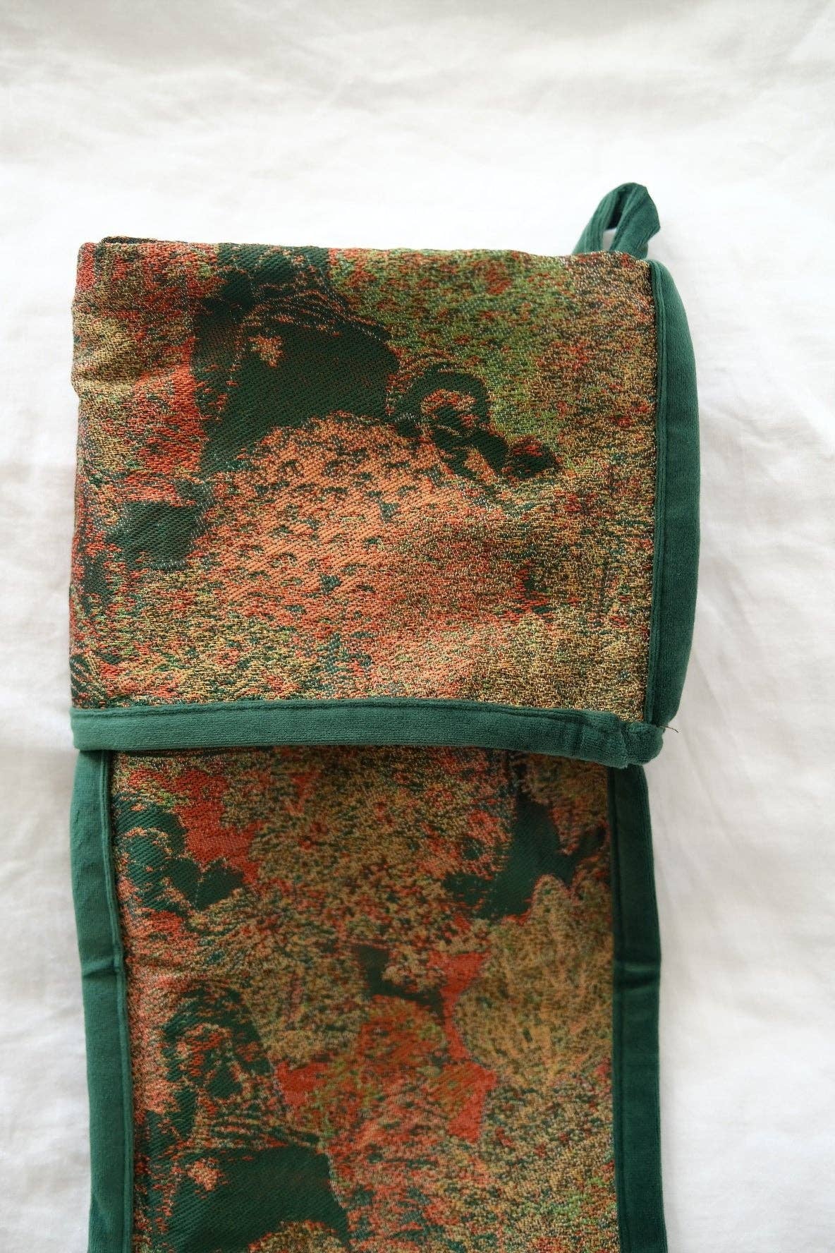 Elodie Tapestry Stocking - IDYLL MANOR