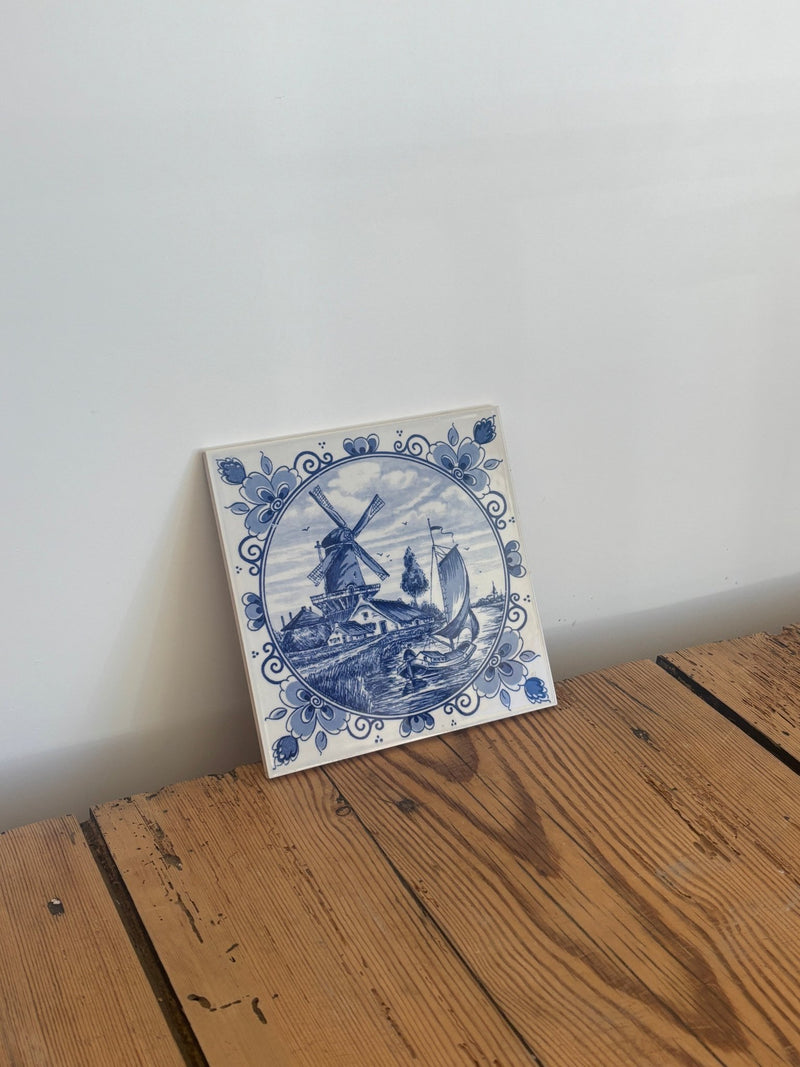 Hand - painted Tile Made in Holland - IDYLL MANOR