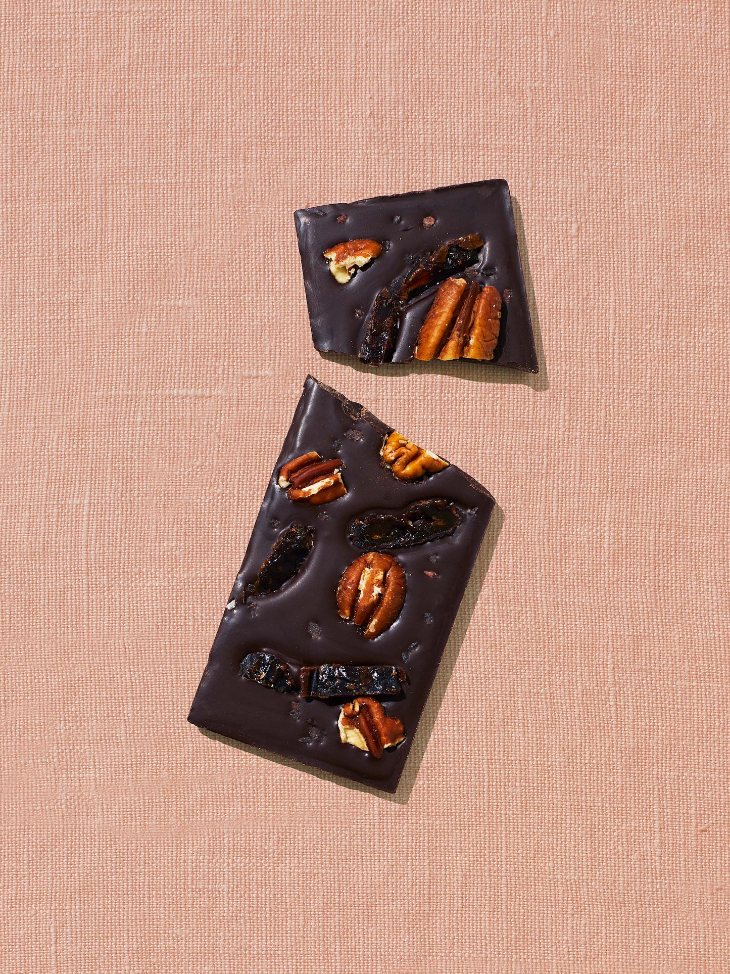 Pecan Date | Organic Dark Chocolate