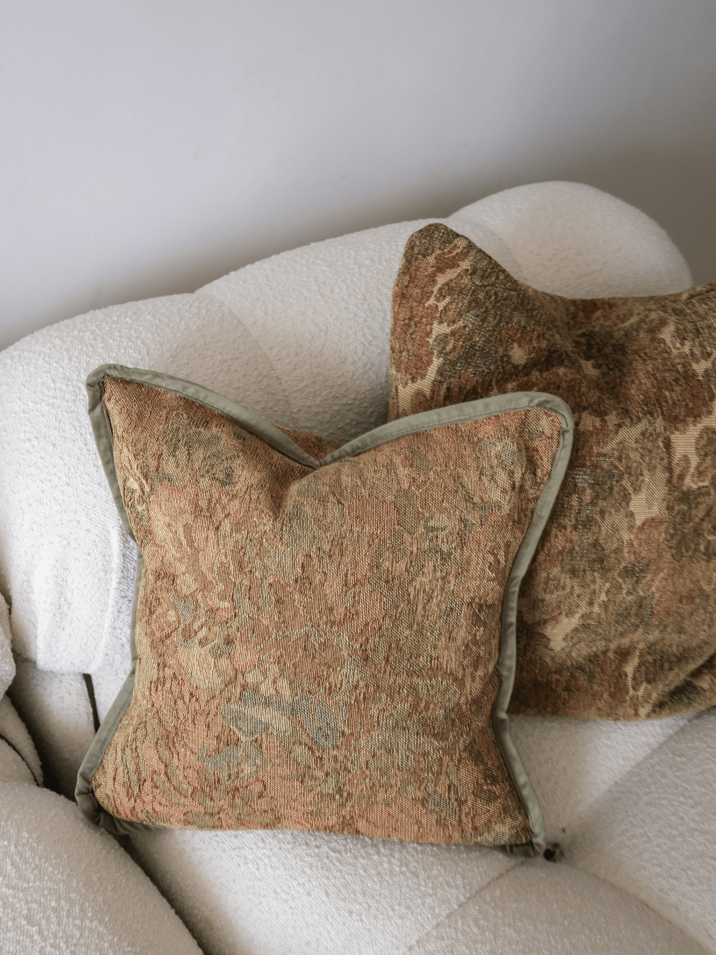 Sylvie Tapestry Pillow cover | 22 x 22 - IDYLL MANOR