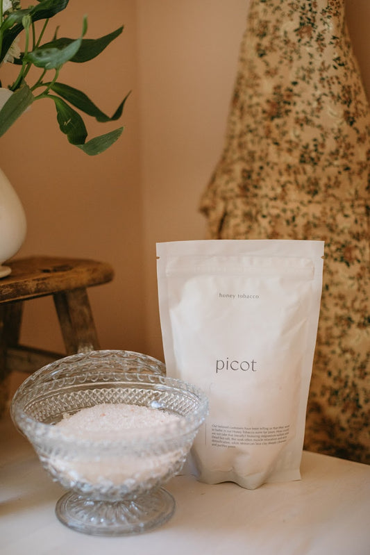 Honey Tobacco Bath Soak