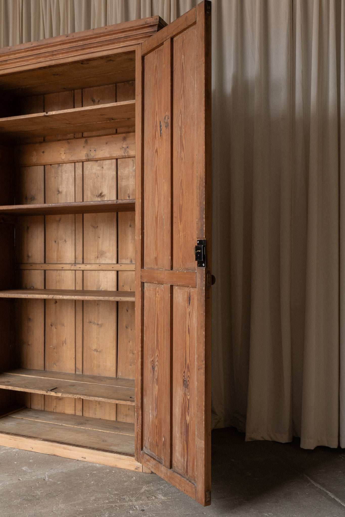 Pitch Pine School Cupboard | Arched Door Design - IDYLL MANOR
