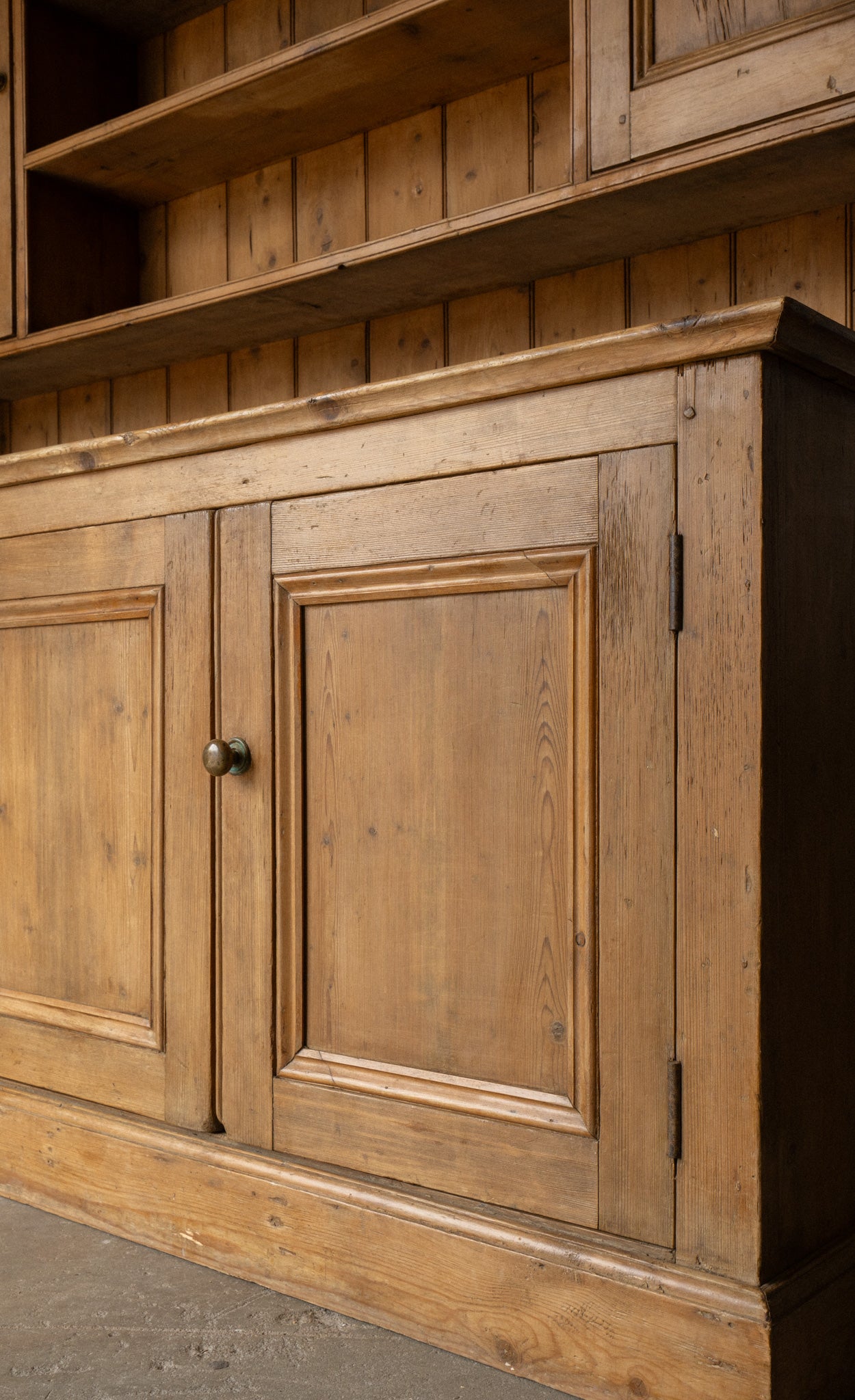 XL Antique Pine Kitchen Hutch | English Dresser Cabinet with Scalloped Shelving - IDYLL MANOR