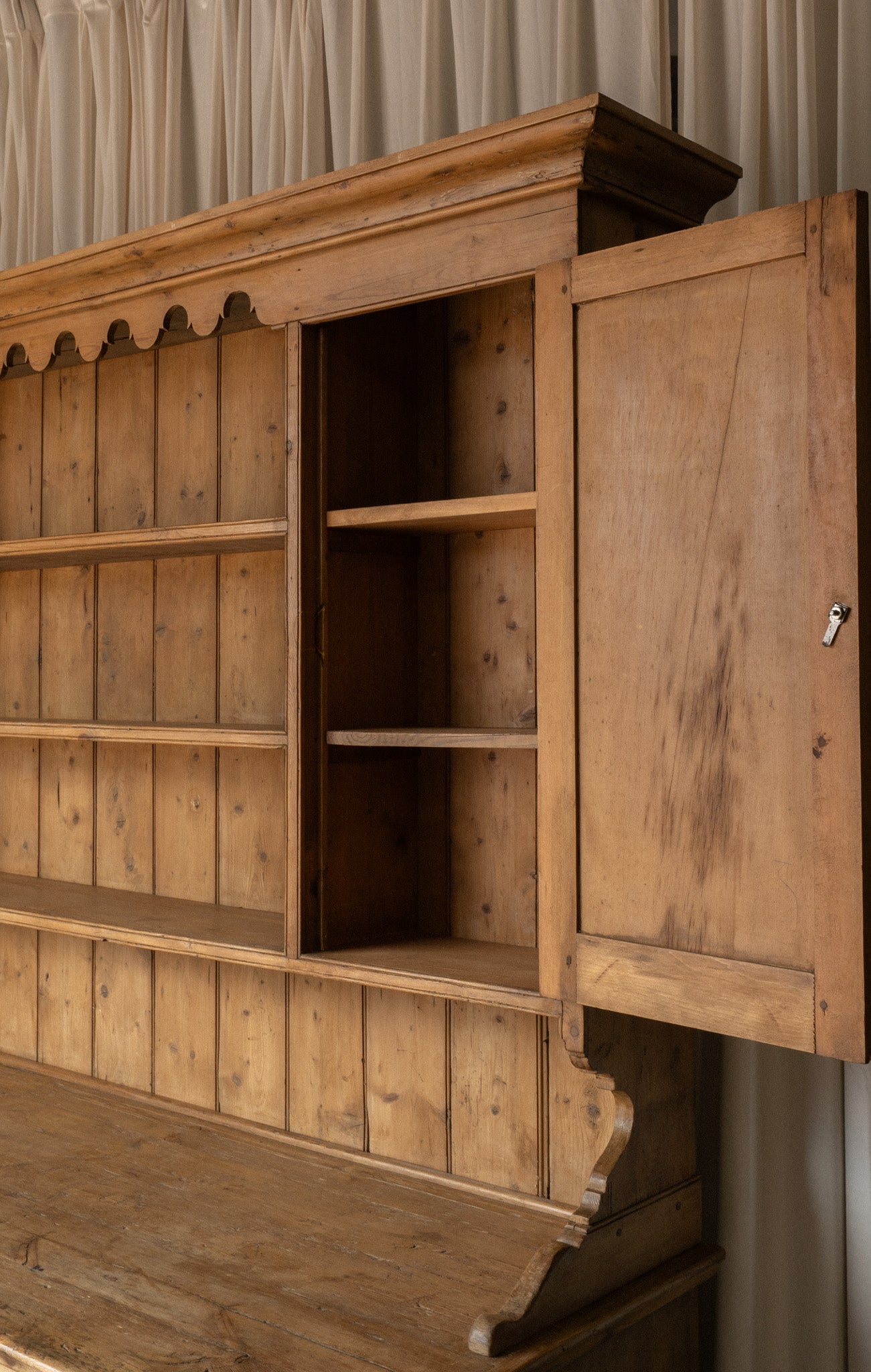 XL Antique Pine Kitchen Hutch | English Dresser Cabinet with Scalloped Shelving - IDYLL MANOR