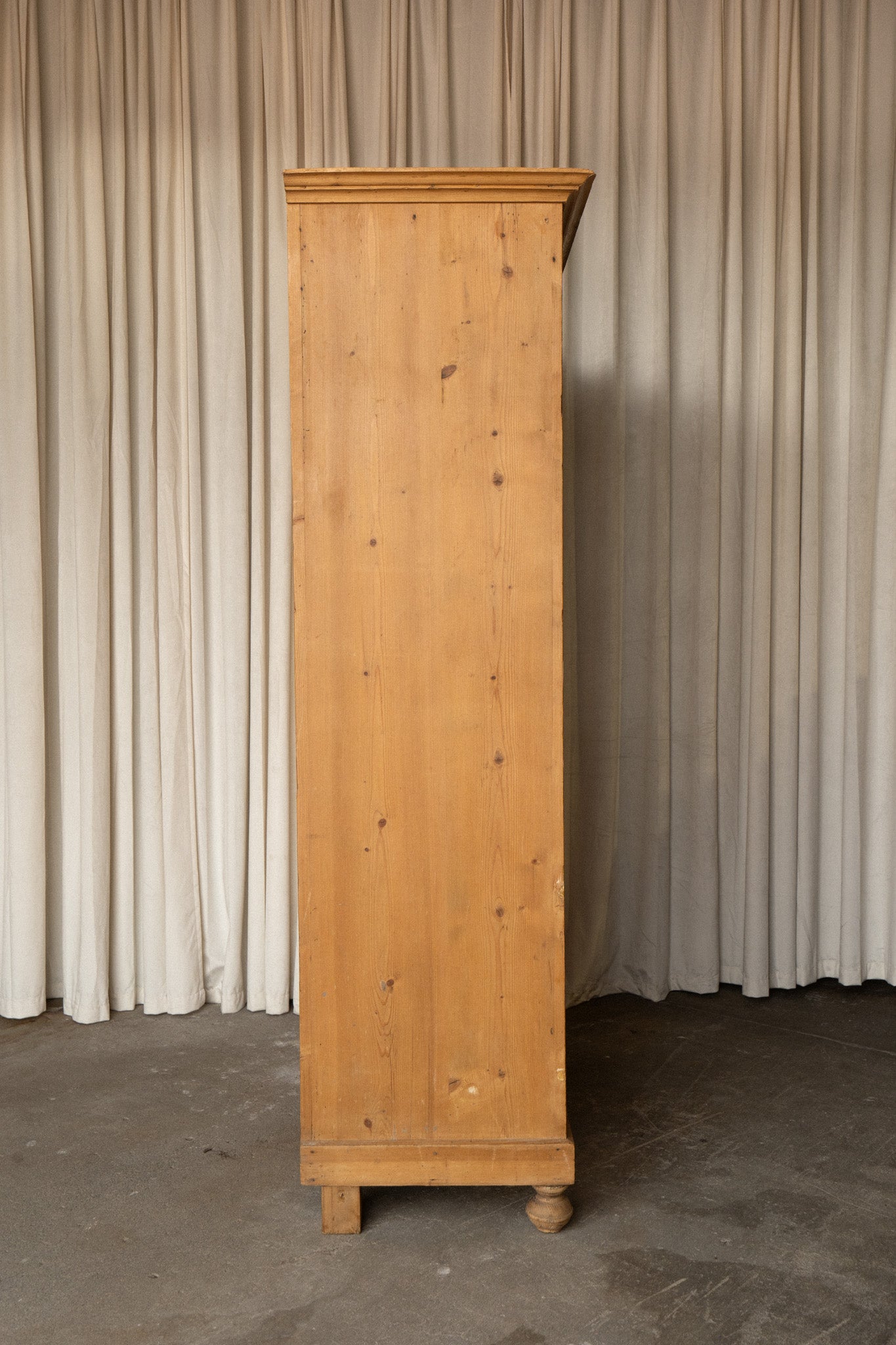 Pine Armoire | Silver Accents - IDYLL MANOR