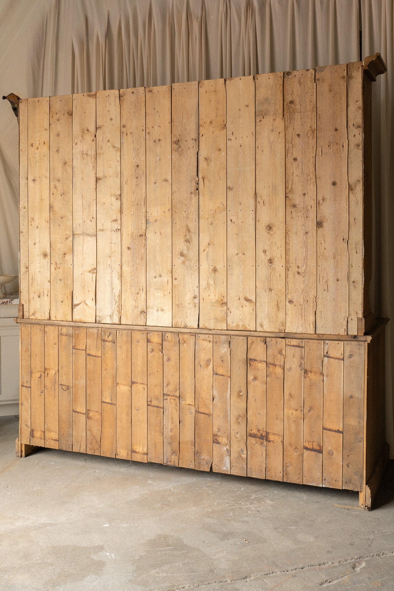 XL Antique Pine Kitchen Hutch | English Dresser Cabinet with Scalloped Shelving - IDYLL MANOR