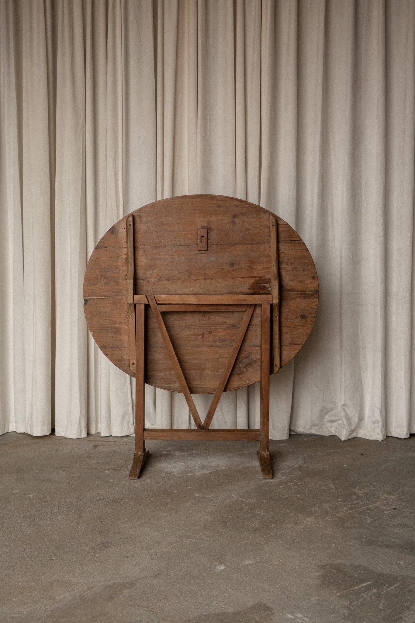 French Oval Folding Wine Tasting Table |Patio Bistro Table - IDYLL MANOR