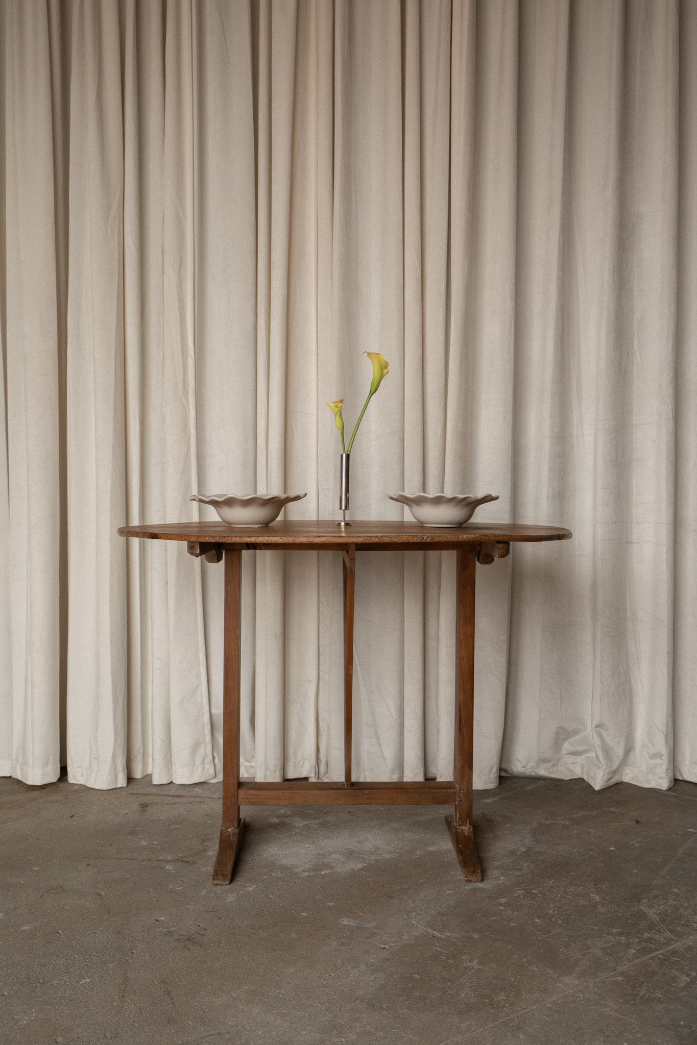 French Oval Folding Wine Tasting Table |Patio Bistro Table - IDYLL MANOR