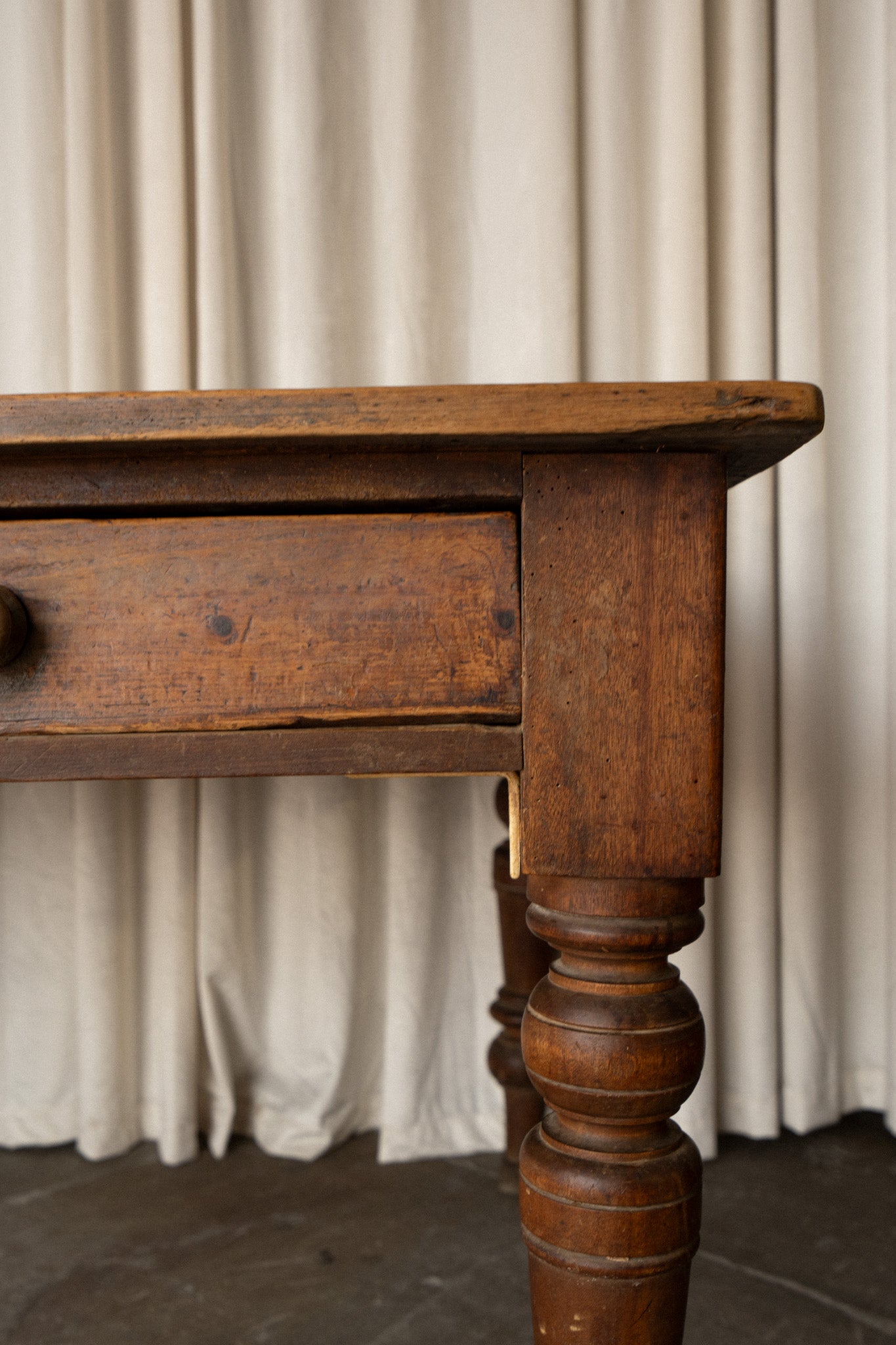 Antique Pine Farmhouse Table | 2 Drawers - IDYLL MANOR