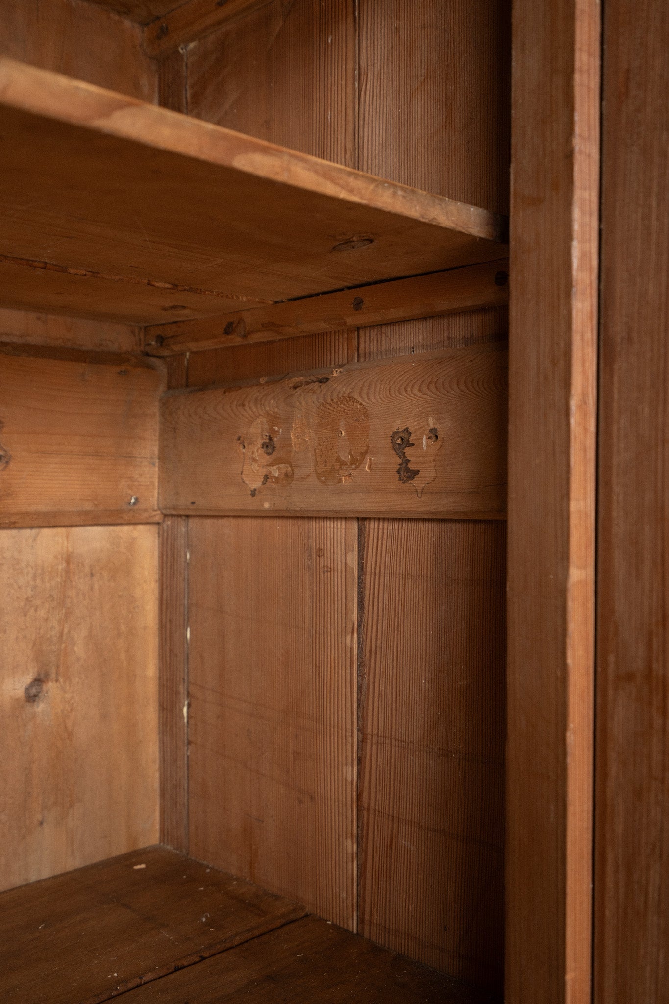 Pitch Pine School Cupboard | Arched Door Design - IDYLL MANOR
