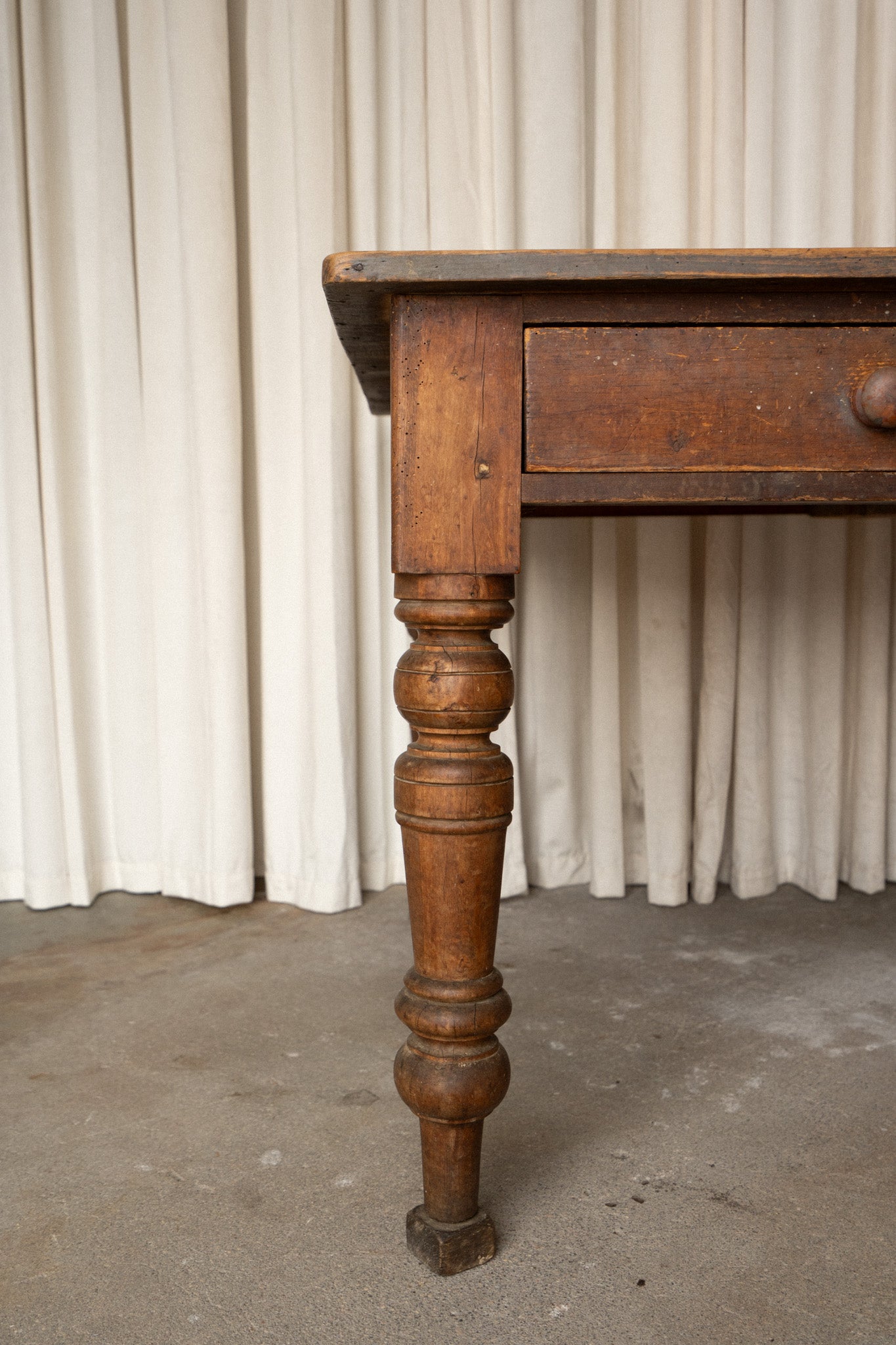 Antique Pine Farmhouse Table | 2 Drawers - IDYLL MANOR