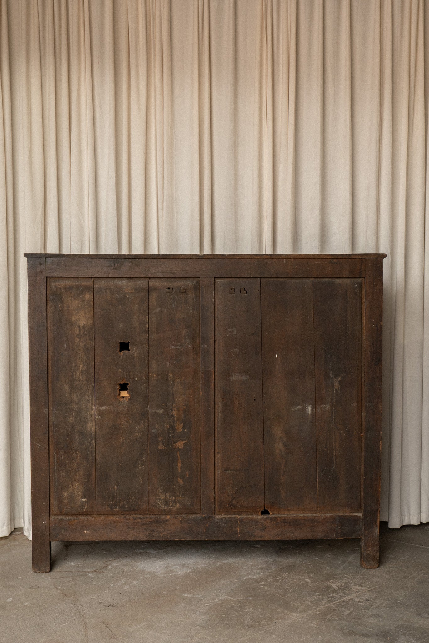 Antique French Oak Cupboard - IDYLL MANOR