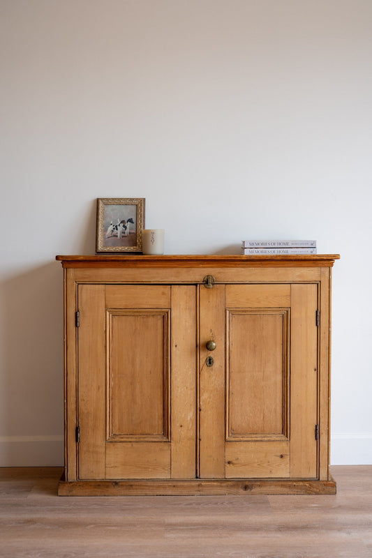 Antique English Pine Cupboard - IDYLL MANOR